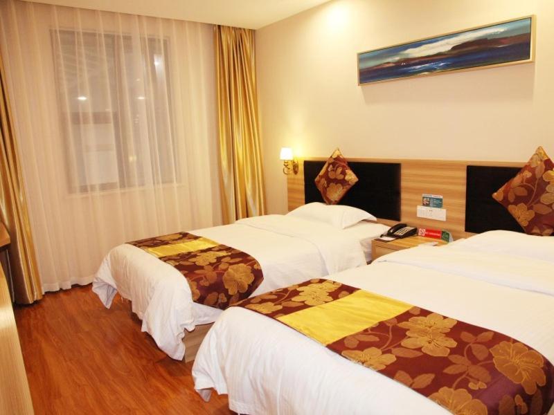 Greentree Alliance Yichang East Yichang Station Hotel Eksteriør bilde