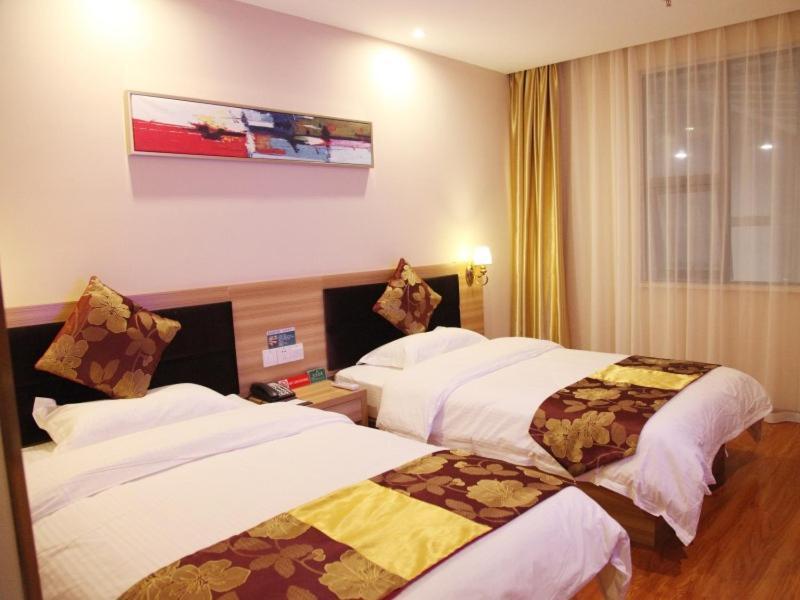 Greentree Alliance Yichang East Yichang Station Hotel Eksteriør bilde