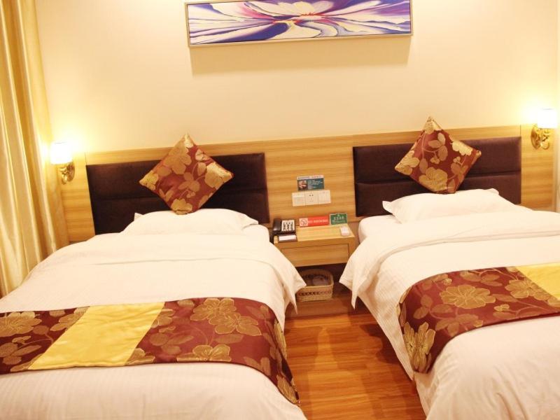 Greentree Alliance Yichang East Yichang Station Hotel Eksteriør bilde