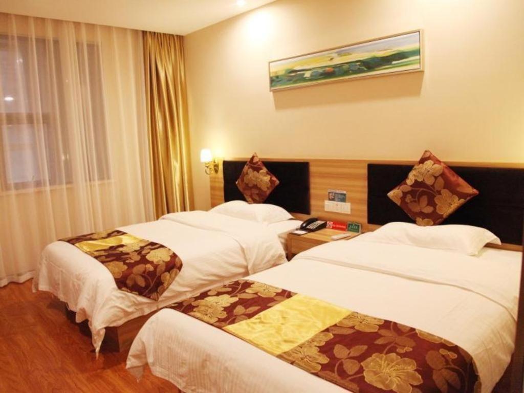 Greentree Alliance Yichang East Yichang Station Hotel Eksteriør bilde