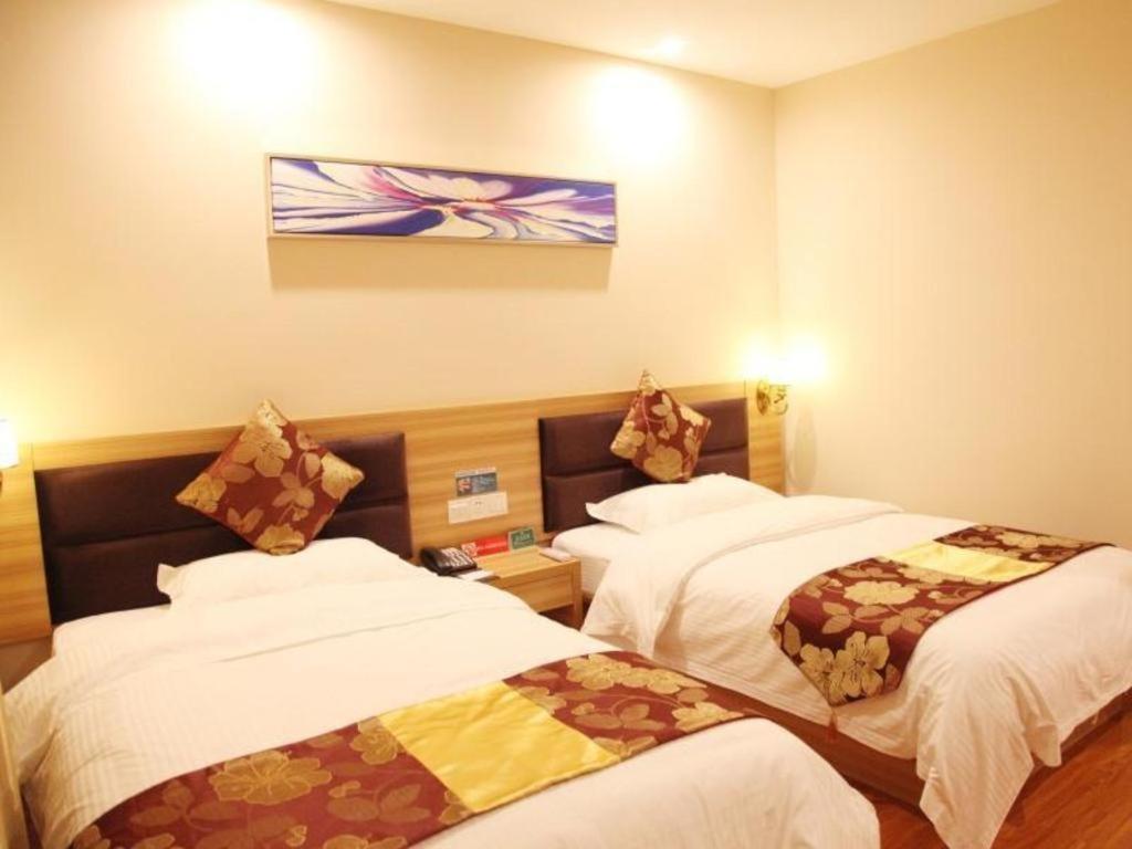 Greentree Alliance Yichang East Yichang Station Hotel Eksteriør bilde