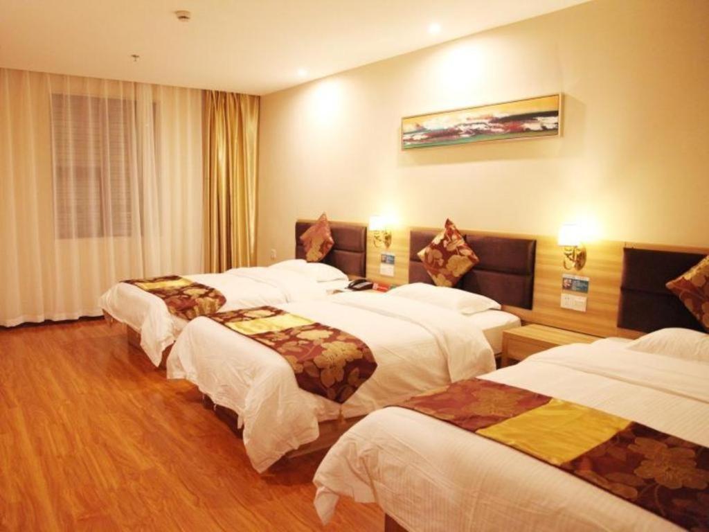 Greentree Alliance Yichang East Yichang Station Hotel Eksteriør bilde
