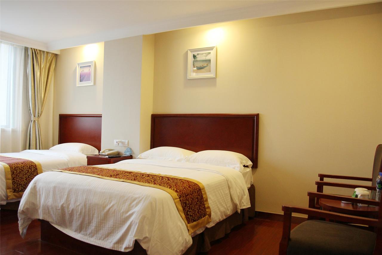 Greentree Alliance Yichang East Yichang Station Hotel Eksteriør bilde