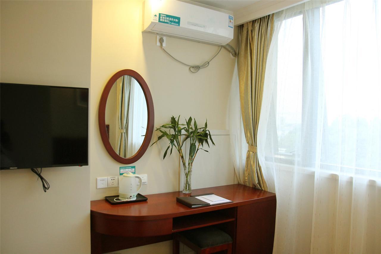 Greentree Alliance Yichang East Yichang Station Hotel Eksteriør bilde