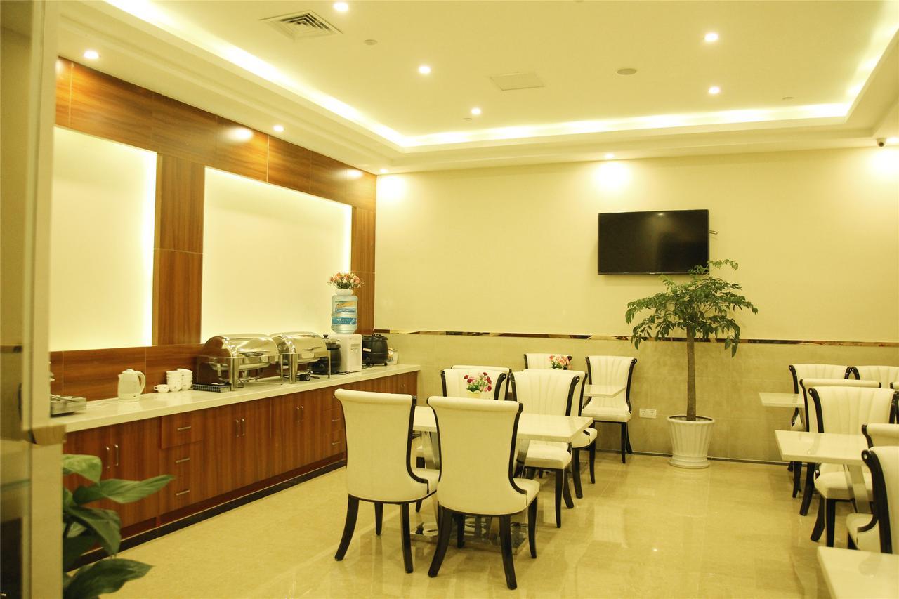 Greentree Alliance Yichang East Yichang Station Hotel Eksteriør bilde
