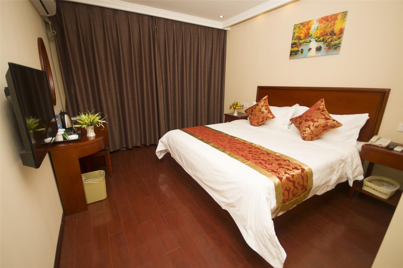 Greentree Alliance Yichang East Yichang Station Hotel Eksteriør bilde