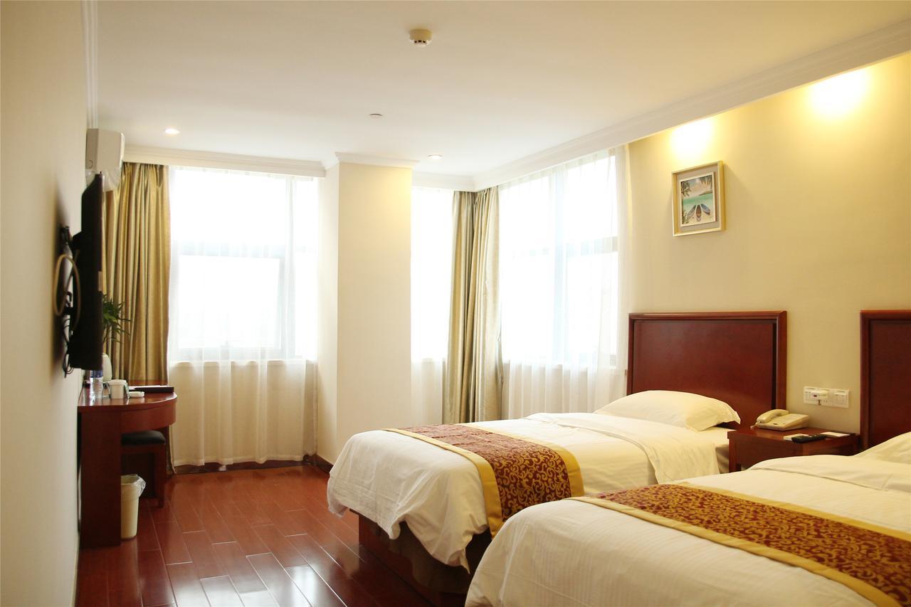 Greentree Alliance Yichang East Yichang Station Hotel Eksteriør bilde